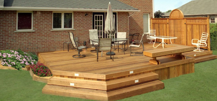 Cedar Composite Decking in Cudahy, CA