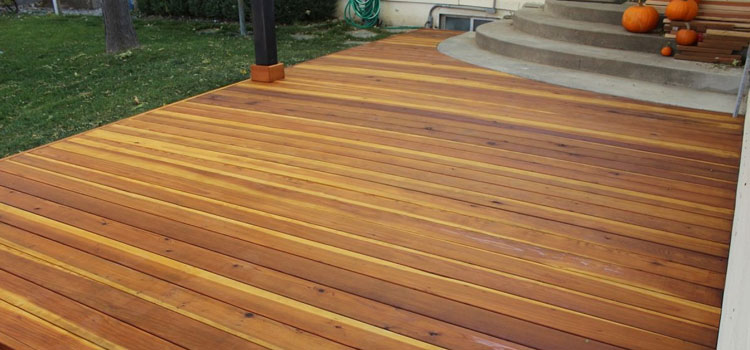 Smooth Redwood Decking in Cudahy, CA