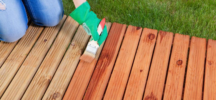 Wood Deck Maintenance in Cudahy, CA